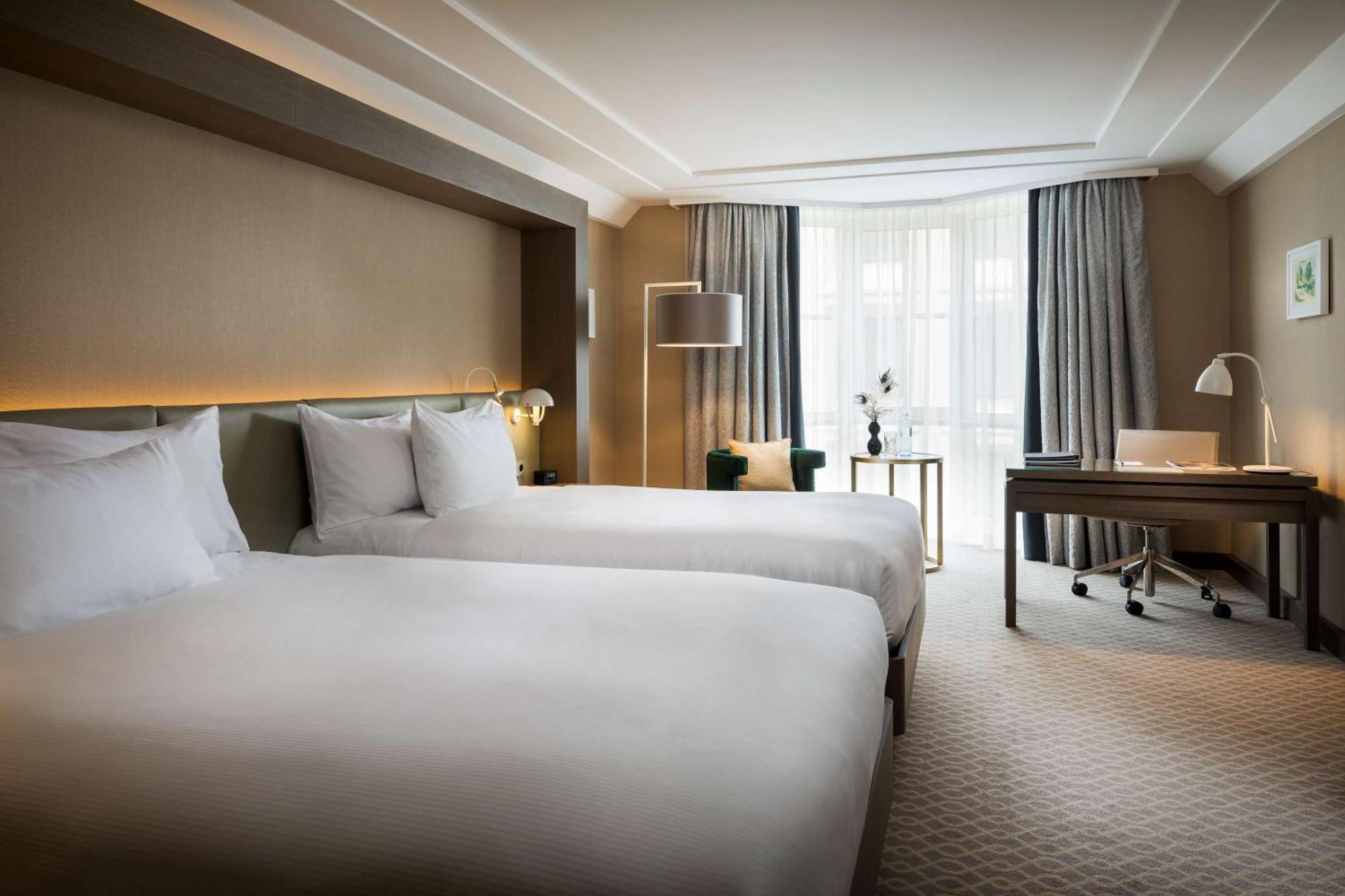 Hotel Hilton Vienna Plaza Esterno foto A room at the InterContinental London The O2