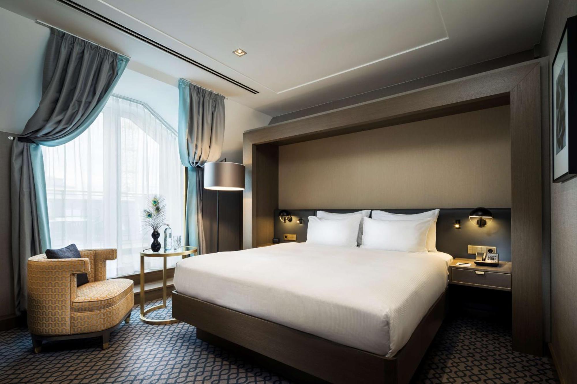 Hotel Hilton Vienna Plaza Esterno foto Deluxe Room
